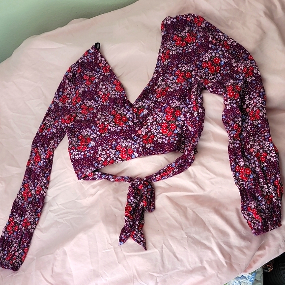 F21 Beautiful Flower Print Blouse
